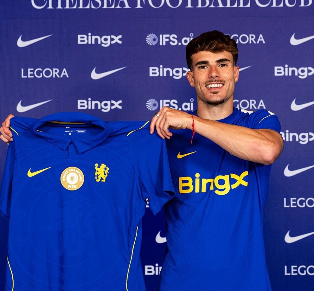 Chelsea sign Pep Chavarria: Left-back upgrade