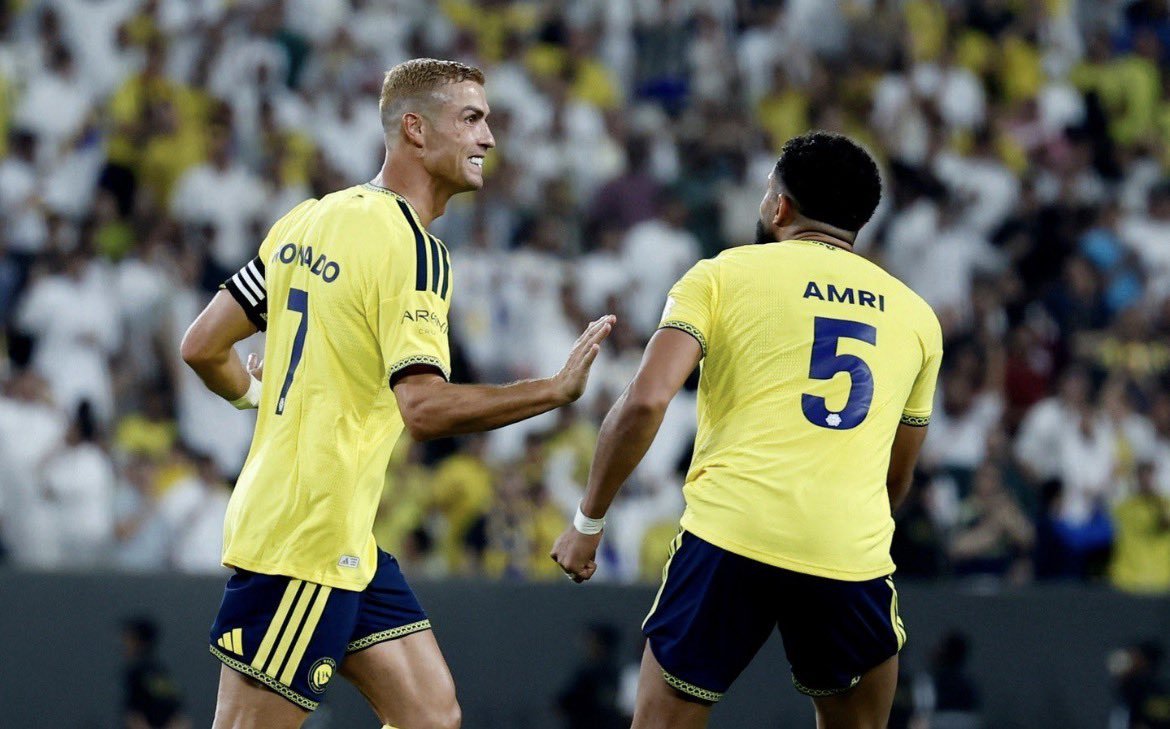 Al Nassr 2-1 Al Taawoun: Ronaldo winner keeps perfect start