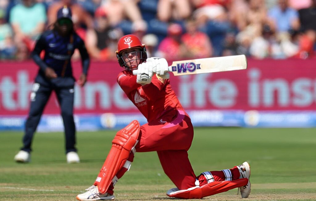 Georgia Wareham fifty helps Welsh Fire beat London Spirit