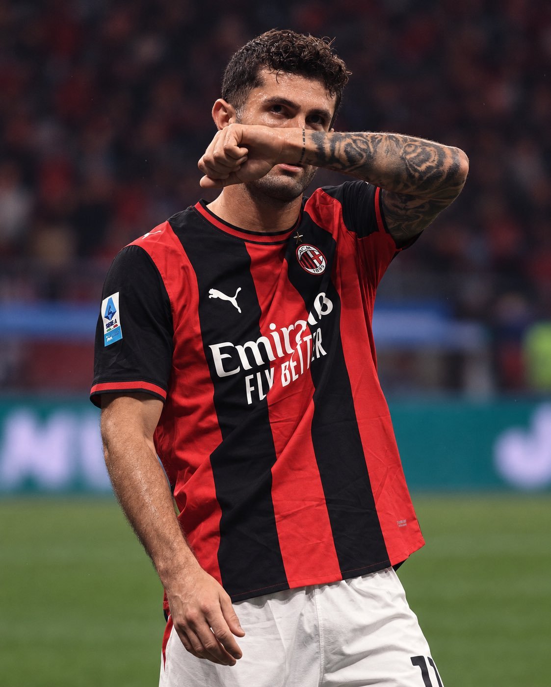 Pulisic and Hutchinson send Milan past Udinese 2-0 to bounce back from Bournemouth