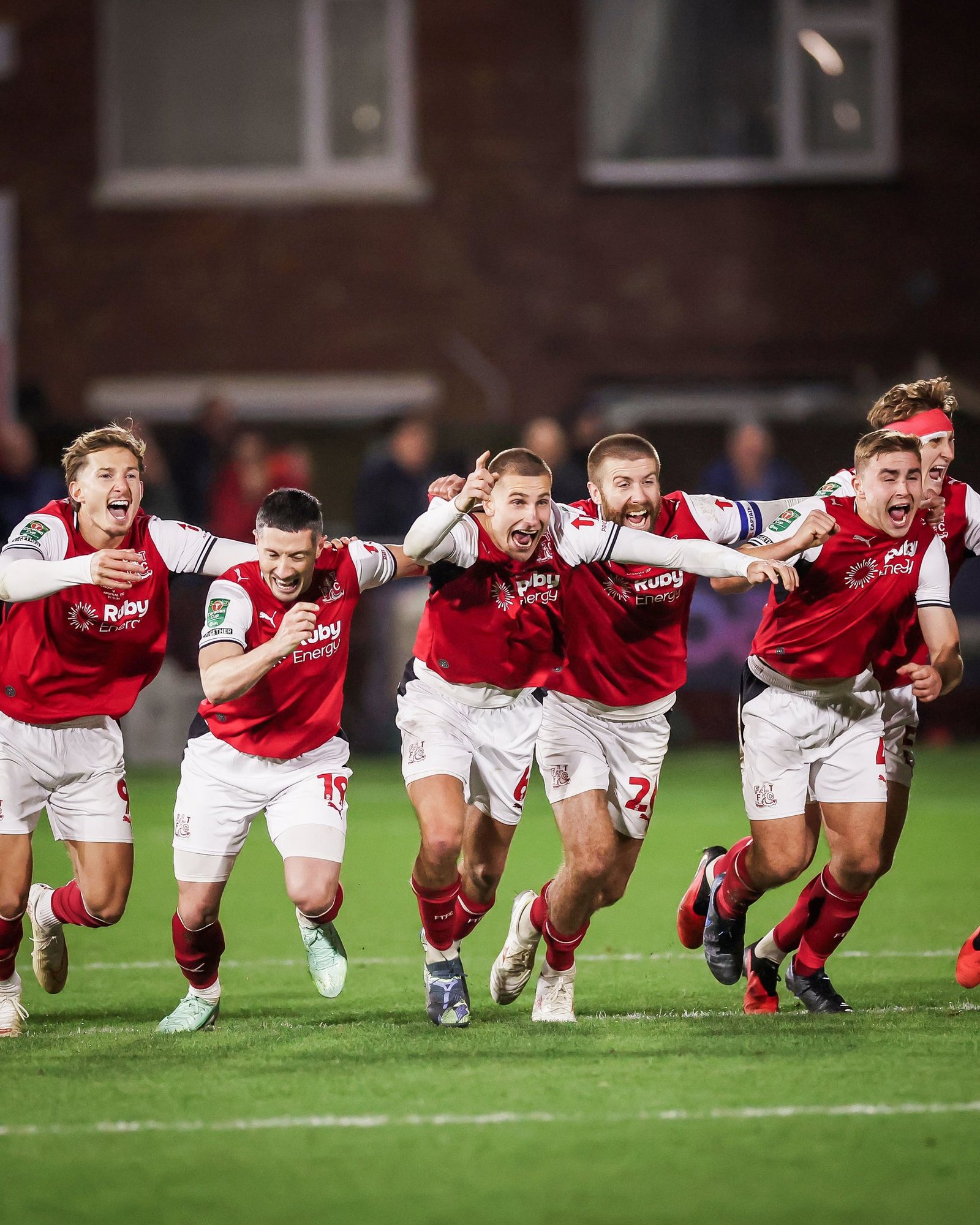 Fleetwood stun Arsenal on penalties as Lynch saves Guimarães’ kick and Haughey seals a Carabao Cup shock