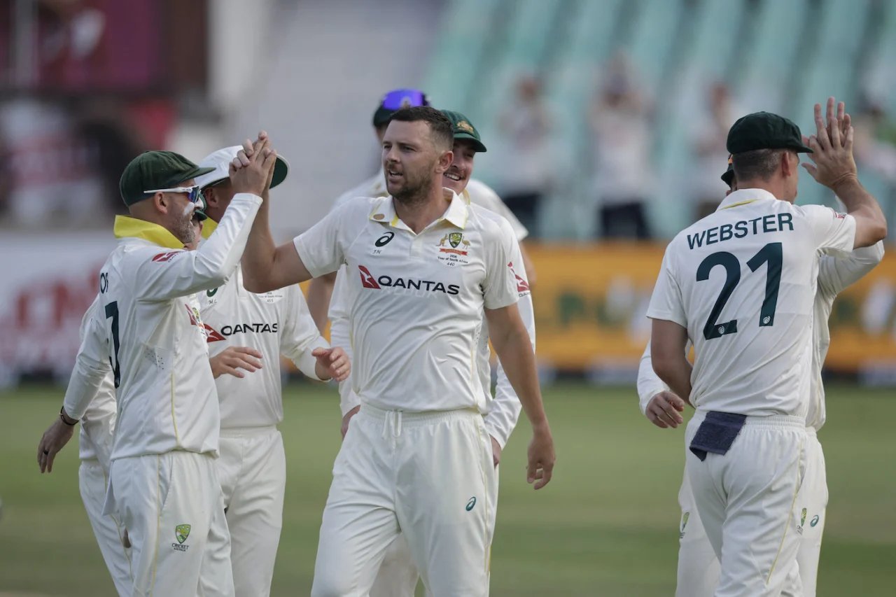 Hazlewood’s career-best 6-49 and Renshaw’s two big innings give Australia a 214-run win in Durban